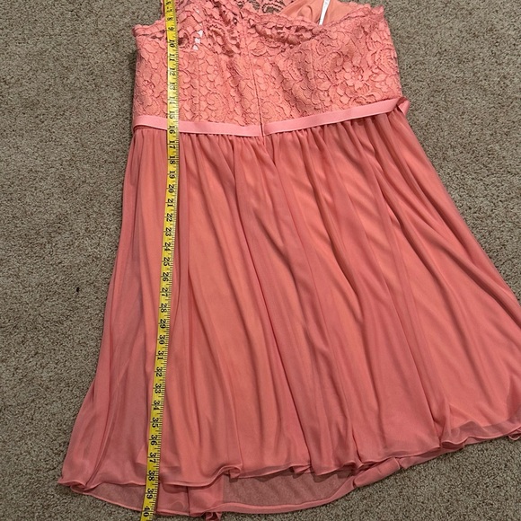 David’s Bridal Dress - Picture 2 of 8